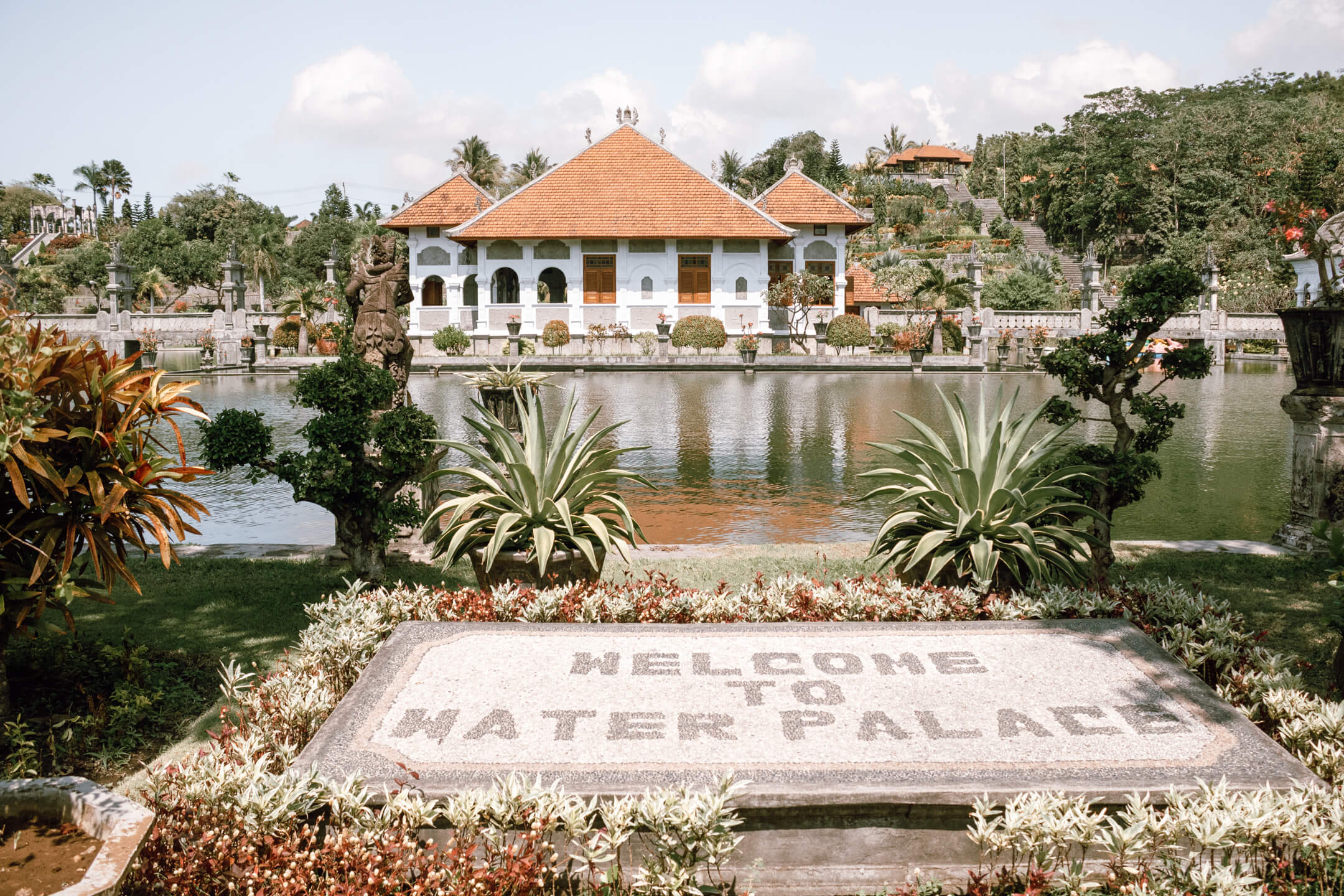 Taman Soekasada Ujung Water Palace - Private driver in Bali