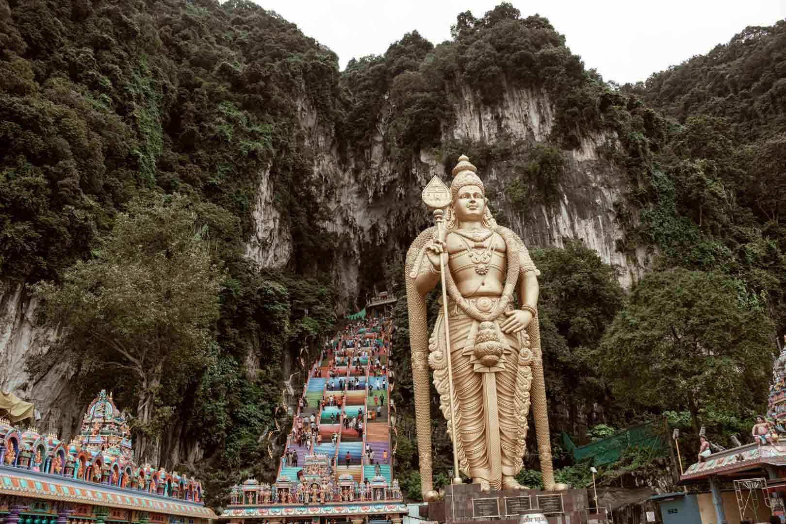 Kuala Lumpur To Batu Caves (The Perfect Day Trip From KL)