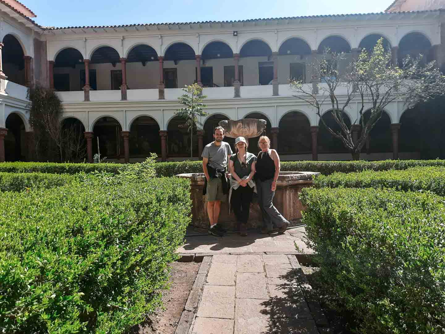 Museo y Catacumbas del Convento de San Francisco de Asís