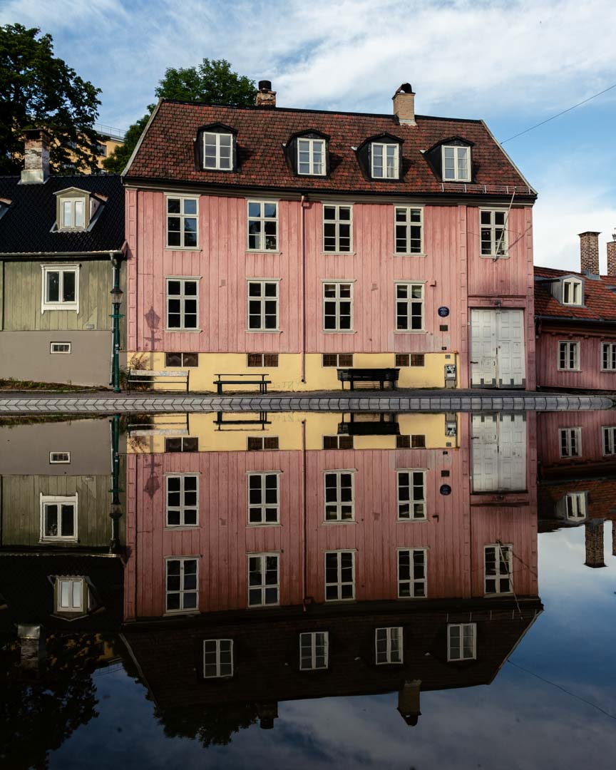 House with water reflection in Oslo