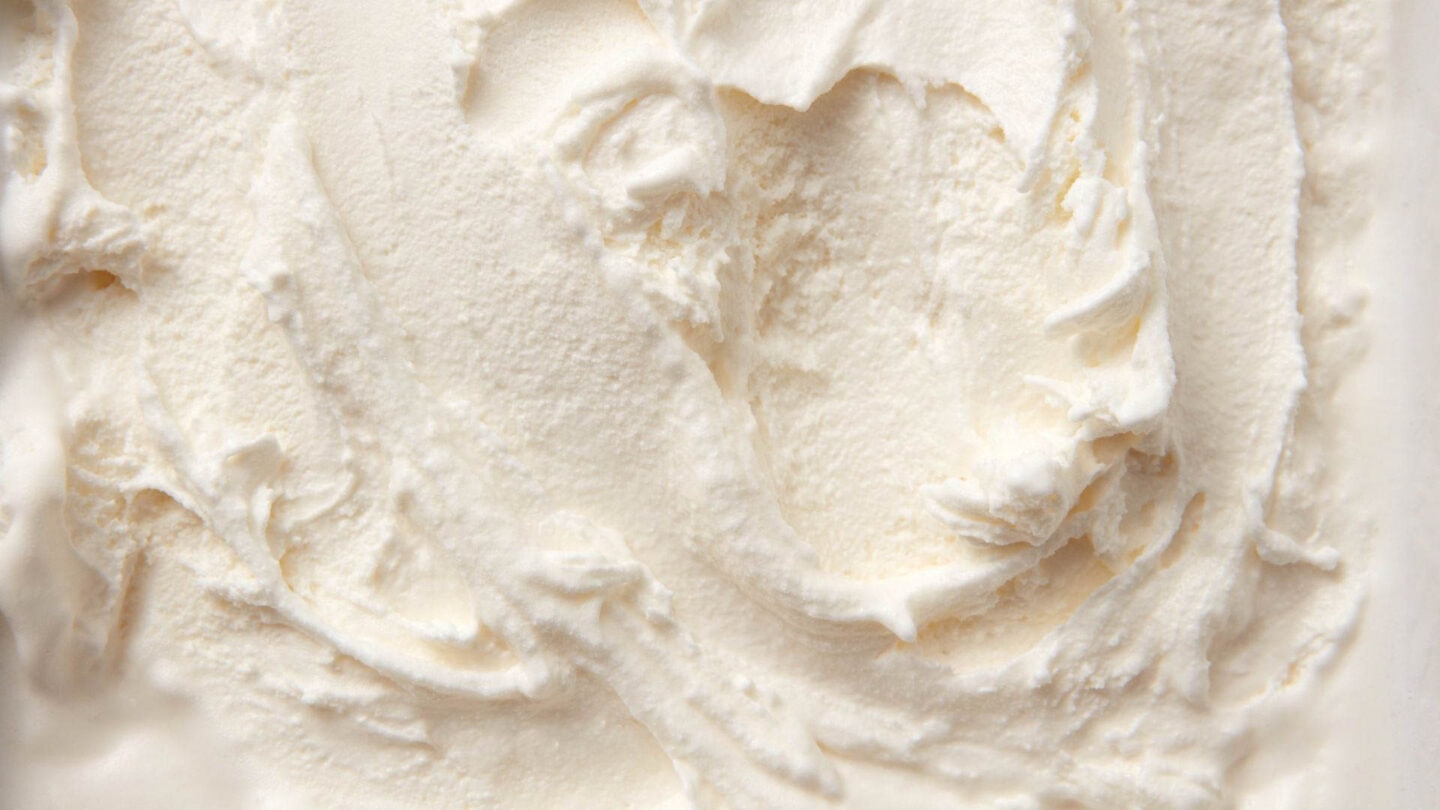 Vanilla flavoured ice cream